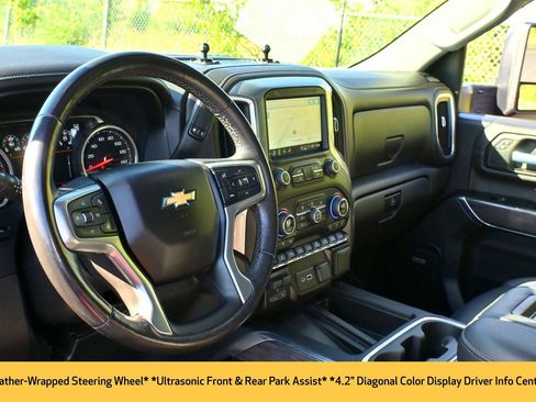Used 2022 Chevrolet Silverado 2500 LTZ w/ LTZ Premium Package image 33
