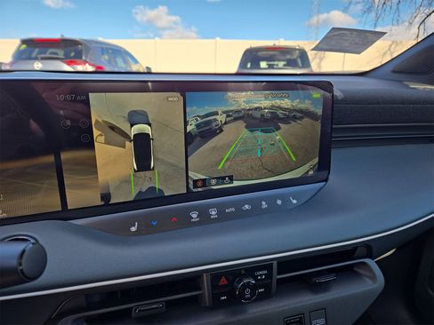 New 2026 Nissan Leaf Platinum+ image 26