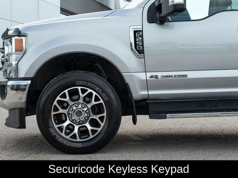 Used 2021 Ford F250 Lariat w/ Lariat Ultimate Package AWD/4WD image 11