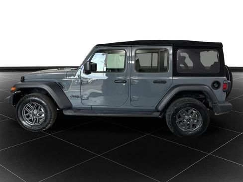 Used 2024 Jeep Wrangler Sport S image 2
