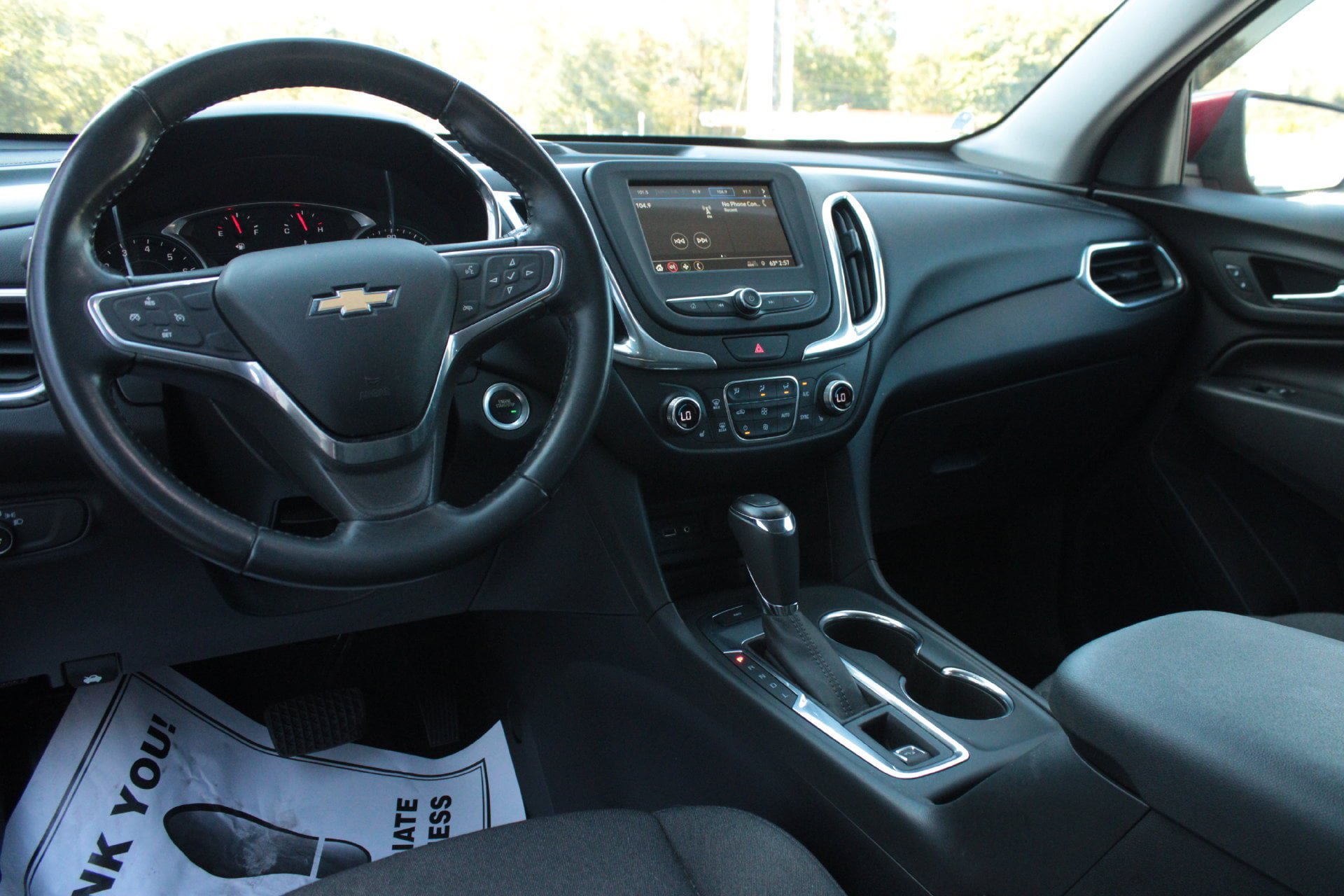 Used 2019 Chevrolet Equinox LT AWD/4WD image 24