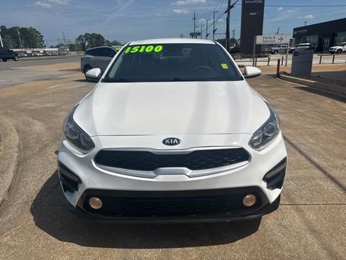 Used 2021 Kia Forte LXS FWD image 3