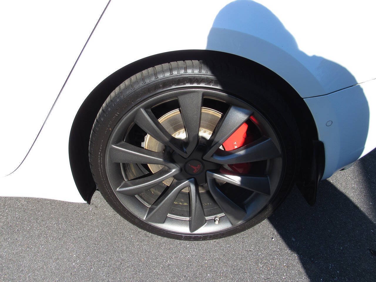 Used 2019 Tesla Model 3 Performance AWD/4WD image 11