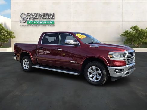 Used 2022 RAM 1500 Laramie AWD/4WD image 7