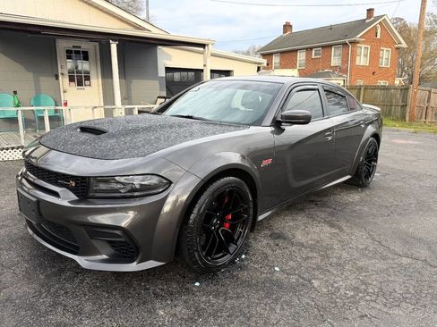 Used 2022 Dodge Charger Scat Pack RWD image 5