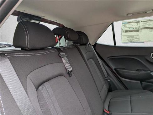 New 2025 Hyundai Venue SEL image 21