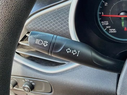 Used 2020 Chevrolet Malibu LS FWD image 21
