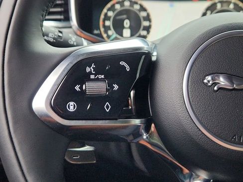 Used 2026 Jaguar F-PACE R-Dynamic S AWD/4WD image 38