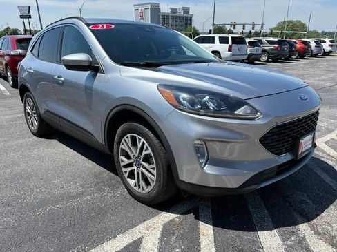 Used 2021 Ford Escape SEL AWD/4WD image 7
