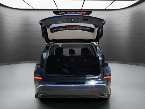 Used 2018 Nissan Murano SV image 17