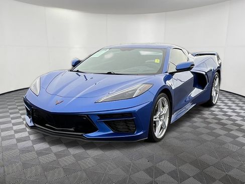 Used 2021 Chevrolet Corvette Stingray Preferred Conv w/ 2LT image 3