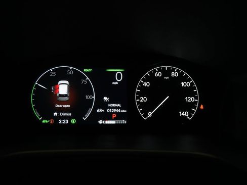 Used 2023 Honda CR-V Sport image 2