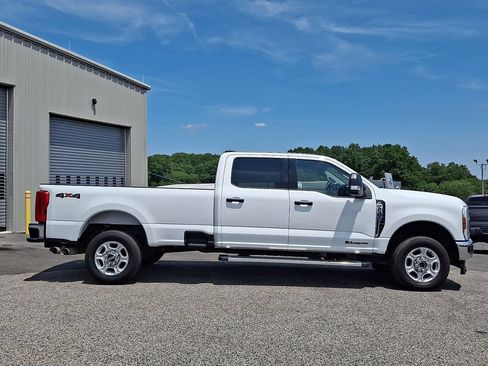 Used 2025 Ford F250 XLT AWD/4WD image 7