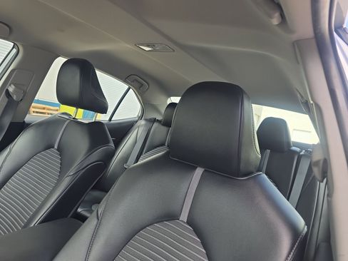 Used 2023 Toyota Camry SE image 20