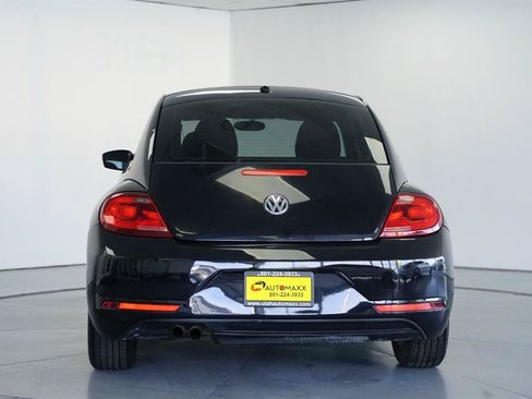 Used 2017 Volkswagen Beetle 1.8T FWD image 8