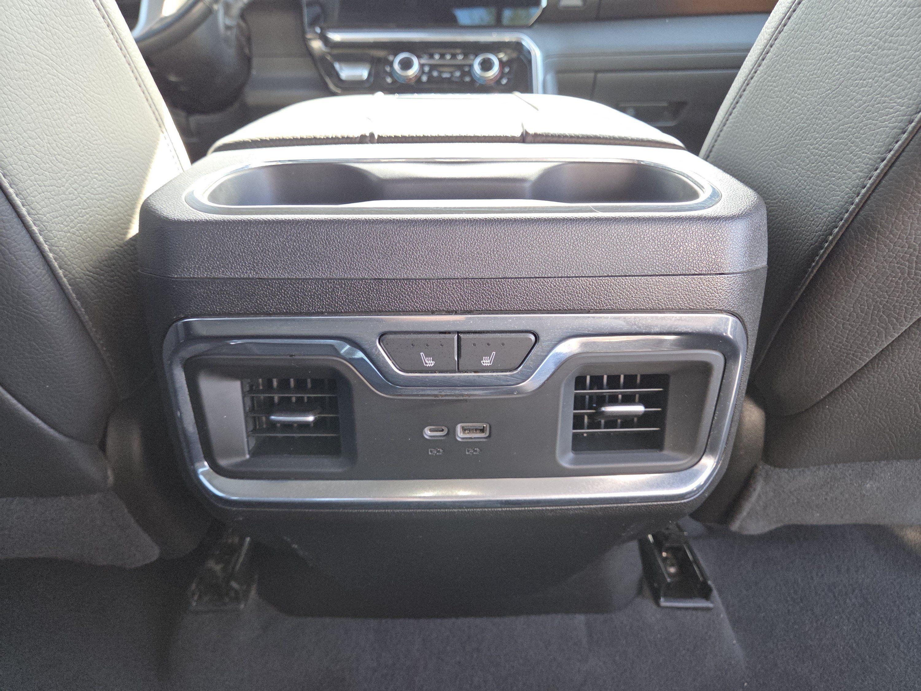 Used 2024 GMC Sierra 2500 Denali AWD/4WD image 34