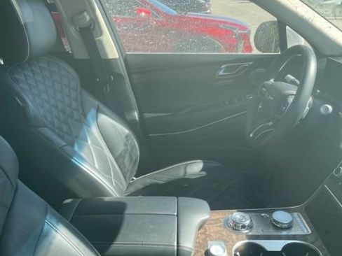 Used 2025 Genesis GV80 3.5T Prestige image 8