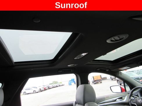 Used 2023 Buick Enclave Essence w/ Experience Buick Package AWD/4WD image 16