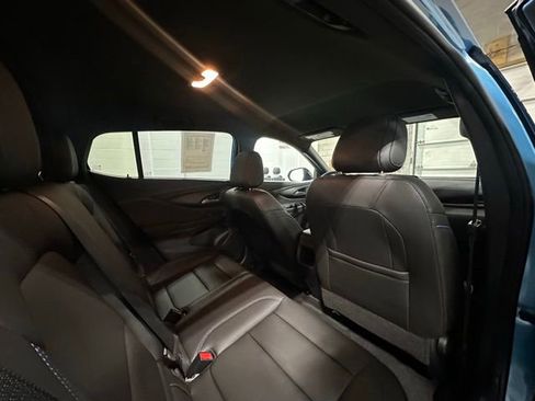 Used 2025 Buick Envista Sport Touring w/ Convenience I Package FWD image 16