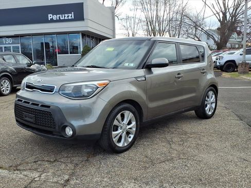 Used 2015 Kia Soul + w/ Primo Package image 3