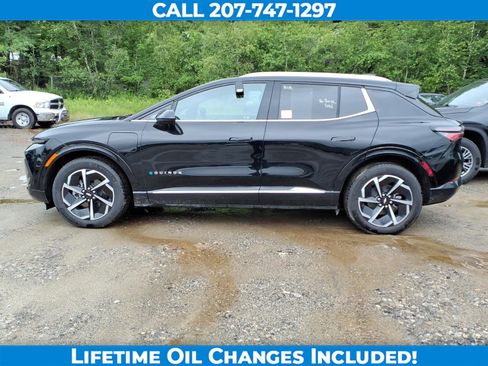 Used 2025 Chevrolet Equinox EV LT w/ Convenience Package FWD image 8