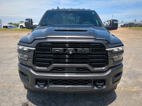 Certified 2025 RAM 3500 Laramie w/ Night Edition AWD/4WD image 7