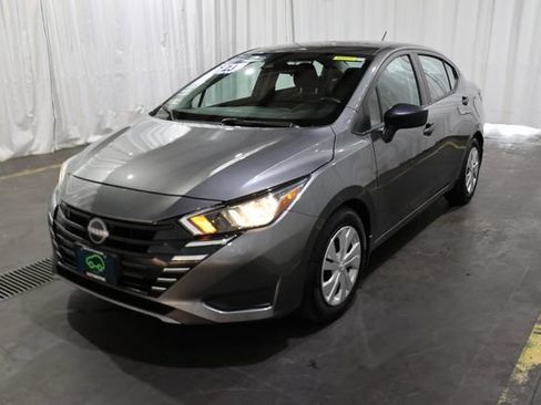 Certified 2023 Nissan Versa S w/ Trunk Package FWD image 6