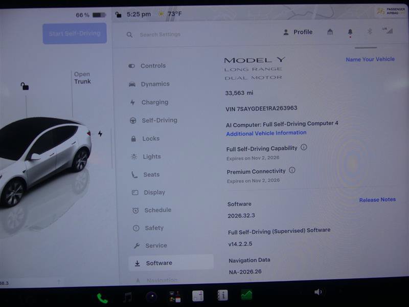 Used 2024 Tesla Model Y Long Range AWD/4WD image 8