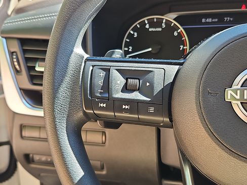 Certified 2023 Nissan Rogue SV AWD/4WD image 19