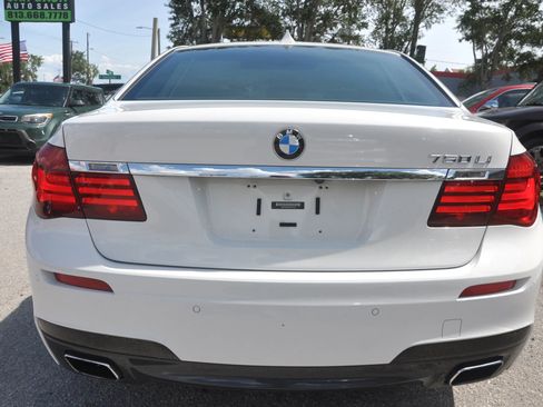 Used 2015 BMW 750Li RWD image 24