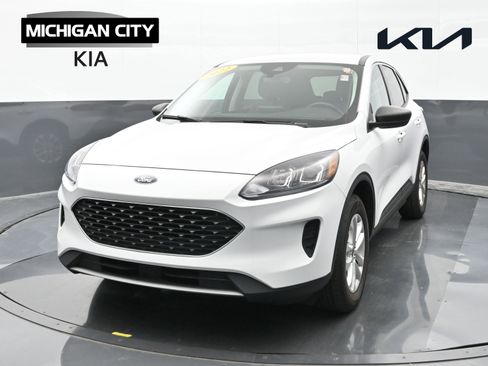 Used 2022 Ford Escape SE w/ Convenience Package image 1