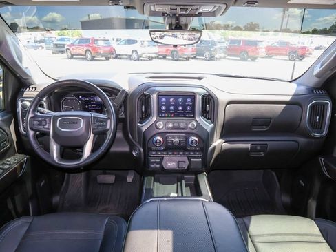 Used 2023 GMC Sierra 2500 Denali w/ Denali Ultimate Package AWD/4WD image 16