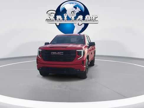 New 2026 GMC Sierra 1500 Elevation image 3