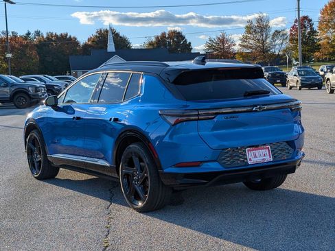 New 2026 Chevrolet Equinox EV RS image 4