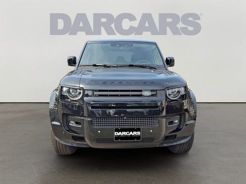 Used 2025 Land Rover Defender 110 S AWD/4WD image 2