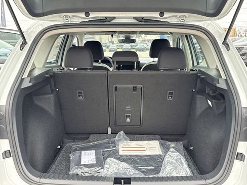 New 2026 Volkswagen Taos S FWD image 10