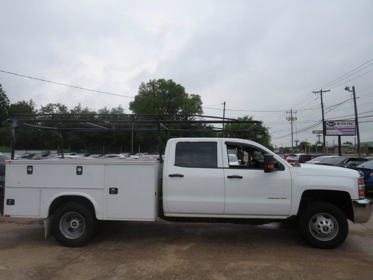 Used 2019 Chevrolet Silverado 3500 W/T w/ WT Convenience Package AWD/4WD image 4
