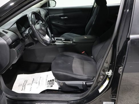 Used 2020 Nissan Sentra SV w/ Electronics Package image 9