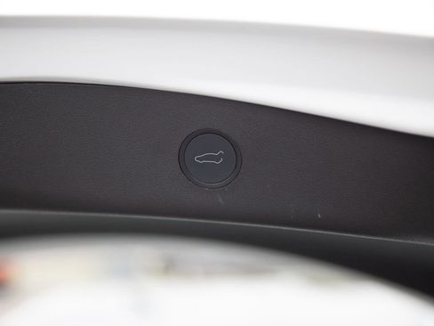 Used 2021 Tesla Model 3 Standard Range Plus image 24