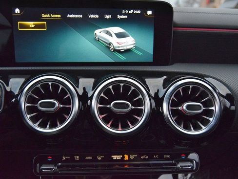 Used 2021 Mercedes-Benz CLA 250 4MATIC w/ Premium Package image 30