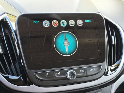 Used 2018 Chevrolet Volt LT w/ Comfort Package image 29