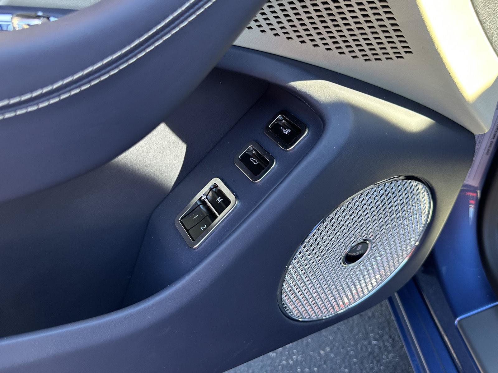 New 2027 Bentley Flying Spur AWD/4WD image 14