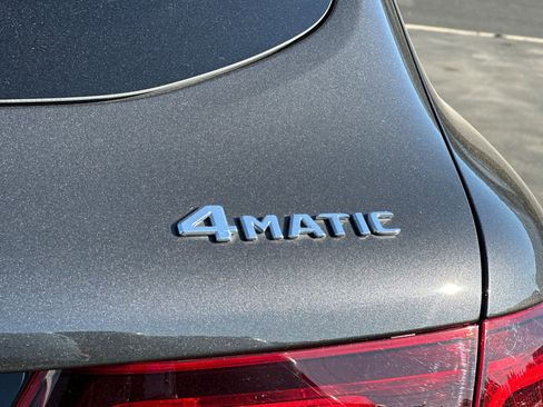 Certified 2022 Mercedes-Benz GLC 300 4MATIC w/ Premium Package Lite image 26