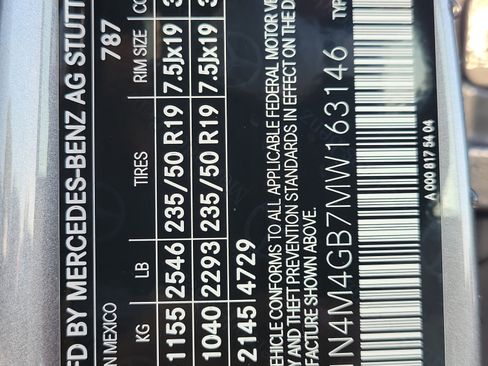 Used 2021 Mercedes-Benz GLB 250 image 37