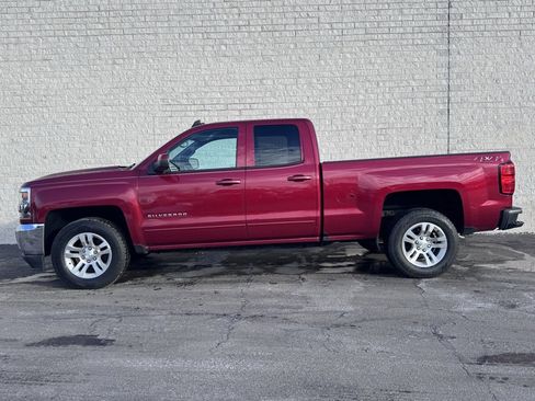 Used 2018 Chevrolet Silverado 1500 LT w/ All Star Edition image 9