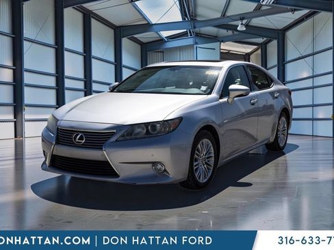 Used 2013 Lexus ES 350 w/ Luxury Pkg FWD image 22