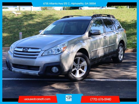 Used 2014 Subaru Outback 3.6R Limited AWD/4WD image 1