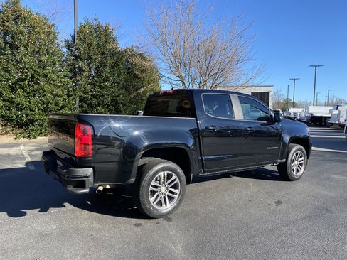 Used 2022 Chevrolet Colorado W/T w/ Custom Special Edition image 9