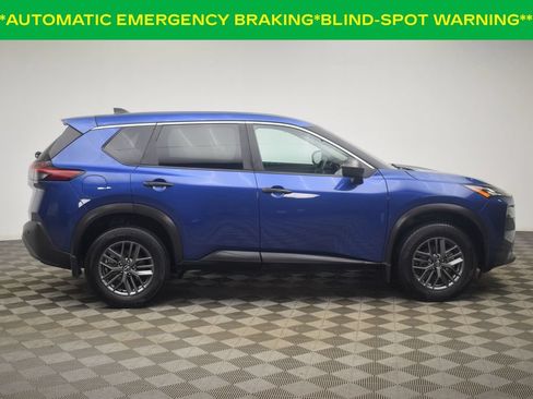 Used 2023 Nissan Rogue S FWD image 12