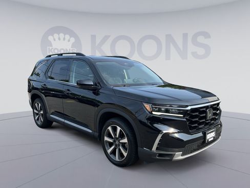 Used 2023 Honda Pilot Elite image 10